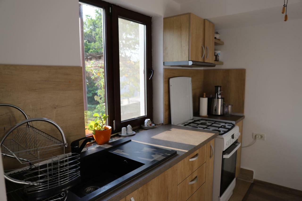 Upstairs Residence Târgu Jiu Εξωτερικό φωτογραφία
