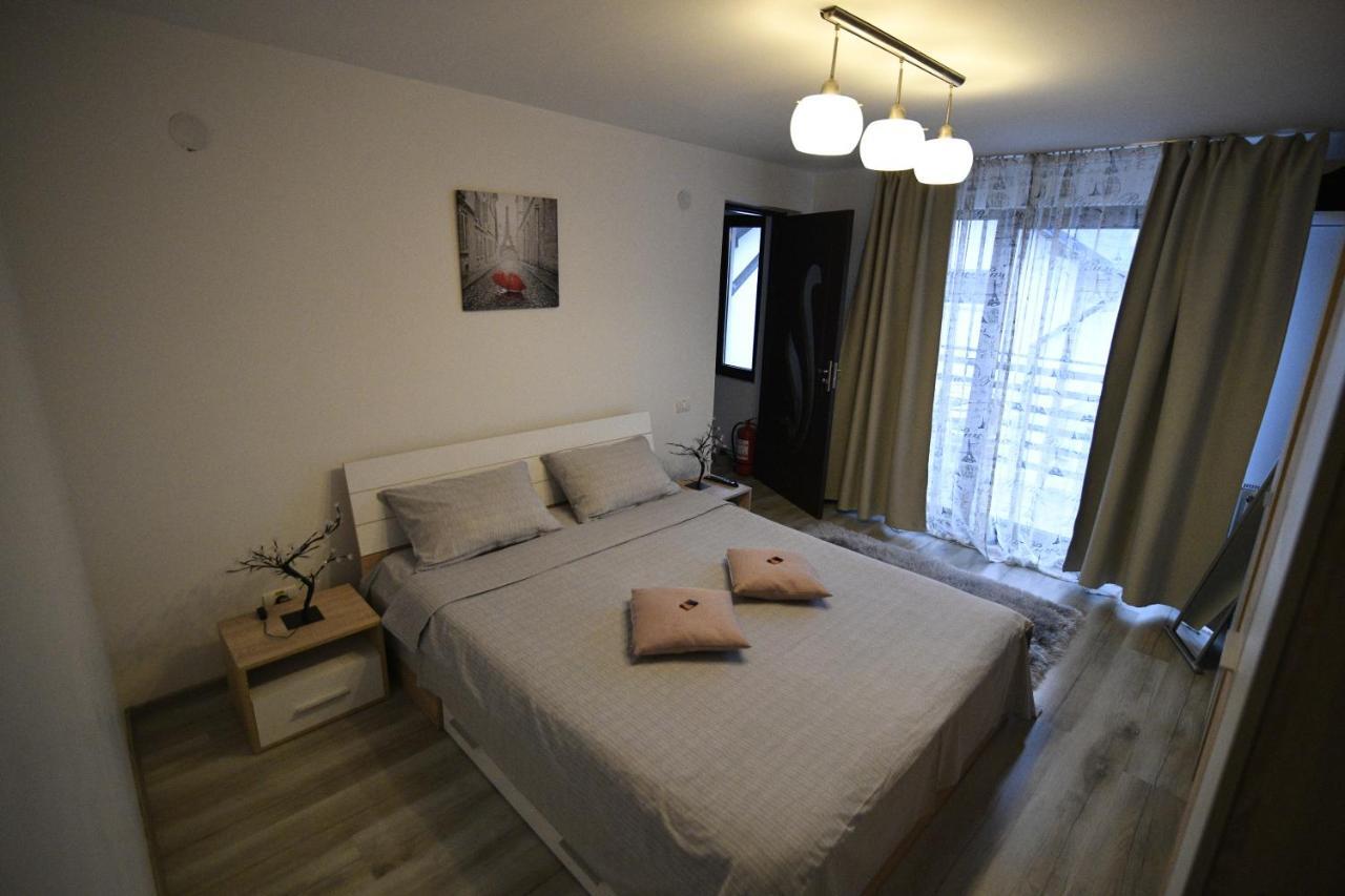 Upstairs Residence Târgu Jiu Εξωτερικό φωτογραφία